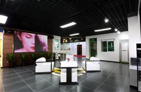 瑞馬壁掛爐會客區3