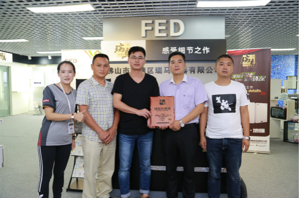 天時(shí)地利人和都齊了，想要?jiǎng)?chuàng)業(yè)的你還在等什么！